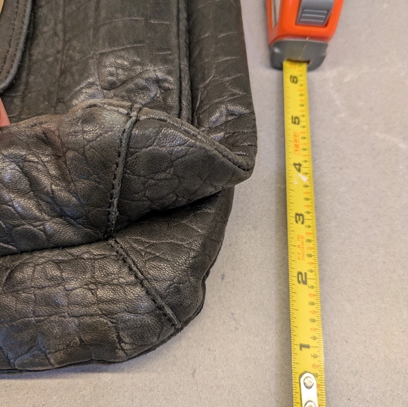 Furla Guggenheim Shoulder Bag in Black Leather Embossed as Crocodile - Picture 12 of 12